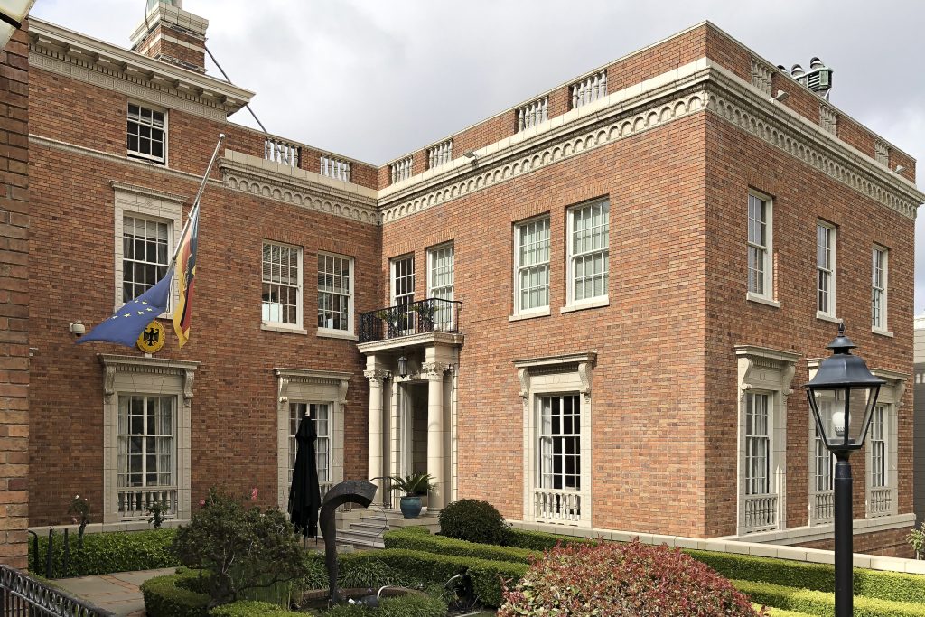 German Consulate General San Francisco › Oliver Gerhartz